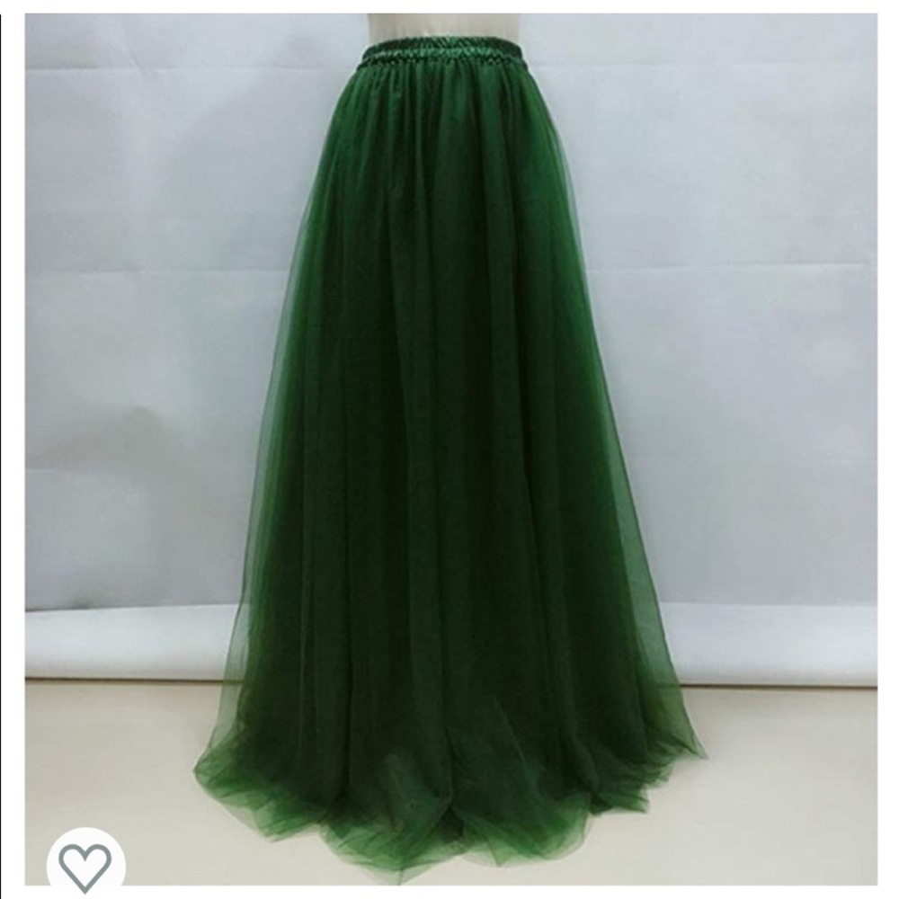 Elegant Green layered tulle Maxi Skirt NWOT Victorian Bridal or dress up